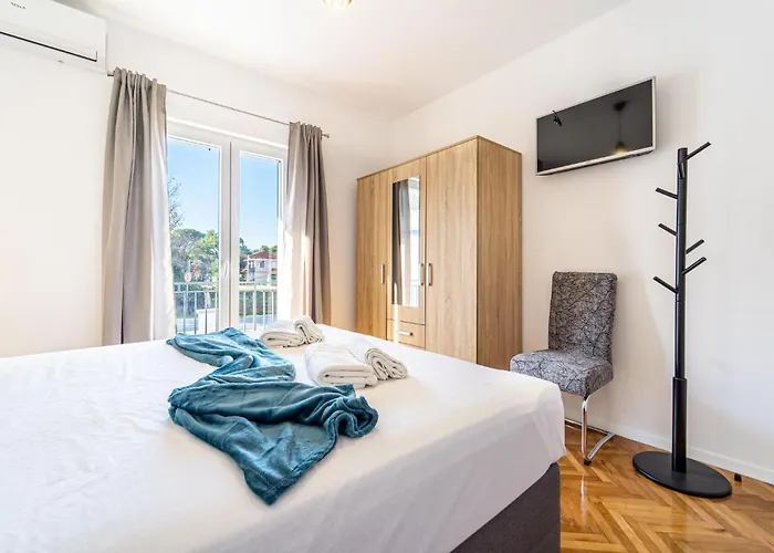 Hébergement de vacances 3 Bedroom Cozy In *